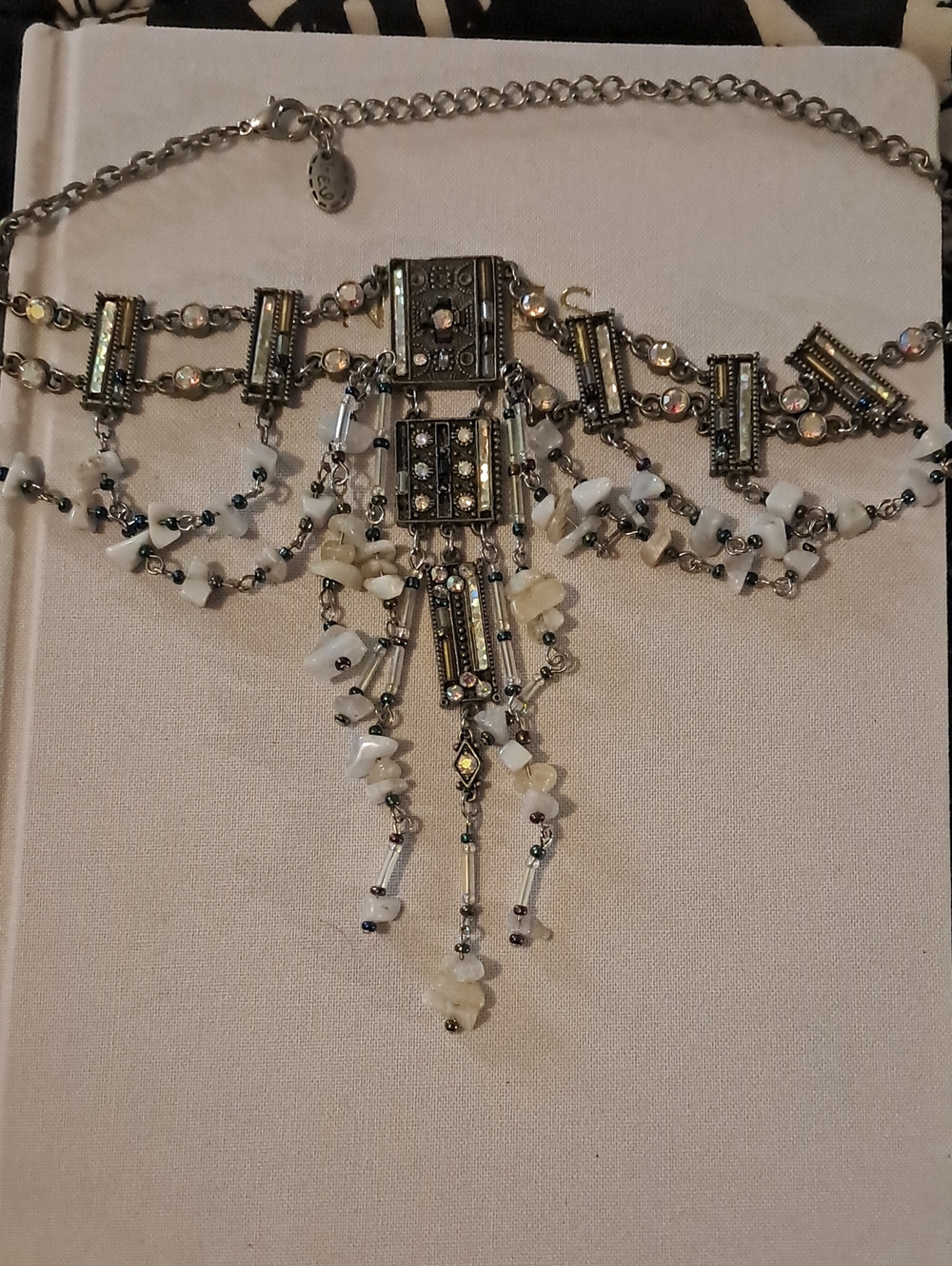 Source Unknown Silver-Tone Necklace with White and Iridescent Beads